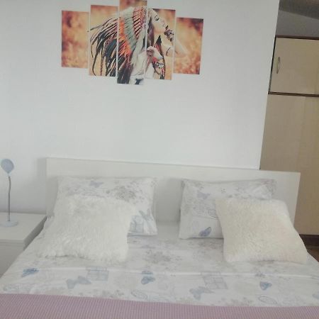 Appartement Apartman Ivo à Baška Voda Extérieur photo